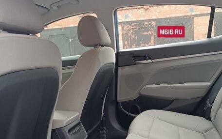 Hyundai Elantra VI рестайлинг, 2017 год, 1 520 000 рублей, 5 фотография
