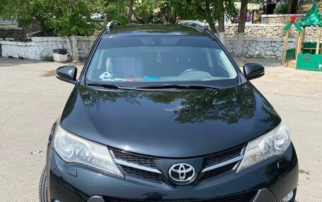 Toyota RAV4, 2013 год, 2 300 000 рублей, 12 фотография