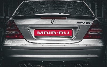 Mercedes-Benz C-Класс, 2004 год, 1 100 000 рублей, 6 фотография