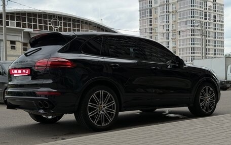 Porsche Cayenne III, 2015 год, 2 850 000 рублей, 8 фотография