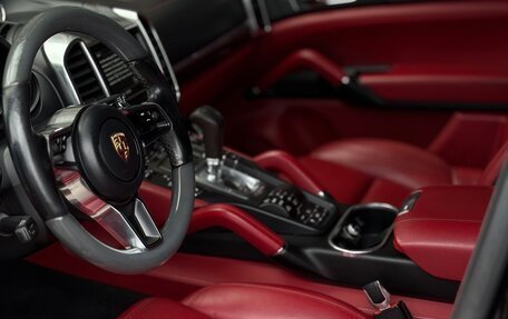 Porsche Cayenne III, 2015 год, 2 850 000 рублей, 14 фотография