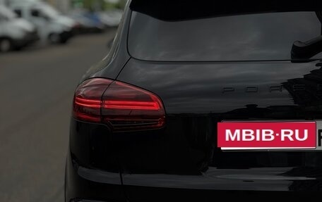 Porsche Cayenne III, 2015 год, 2 850 000 рублей, 10 фотография