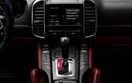 Porsche Cayenne III, 2015 год, 2 850 000 рублей, 20 фотография