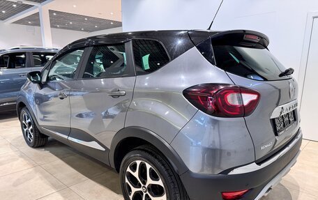 Renault Kaptur I рестайлинг, 2017 год, 1 400 000 рублей, 5 фотография