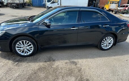 Toyota Camry, 2012 год, 2 075 000 рублей, 2 фотография