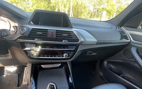 BMW X3, 2018 год, 3 600 000 рублей, 3 фотография