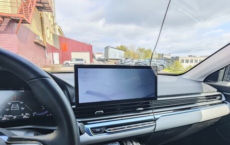 Geely Emgrand, 2023 год, 1 850 000 рублей, 5 фотография