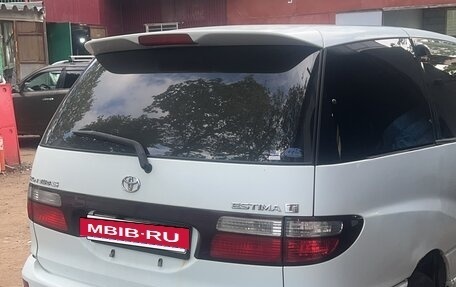 Toyota Estima III рестайлинг -2, 2002 год, 670 000 рублей, 3 фотография