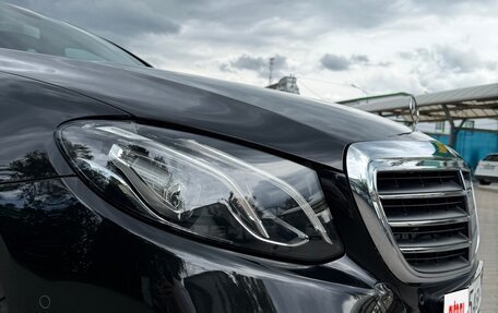 Mercedes-Benz E-Класс, 2019 год, 3 950 000 рублей, 7 фотография
