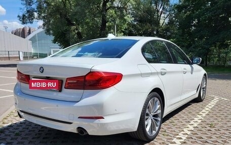 BMW 5 серия, 2020 год, 3 530 000 рублей, 2 фотография