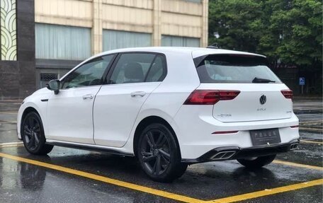 Volkswagen Golf VIII, 2022 год, 1 795 000 рублей, 7 фотография