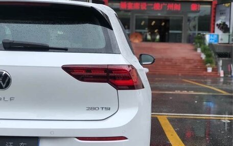 Volkswagen Golf VIII, 2022 год, 1 795 000 рублей, 8 фотография