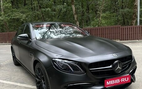 Mercedes-Benz E-Класс, 2018 год, 3 500 000 рублей, 2 фотография