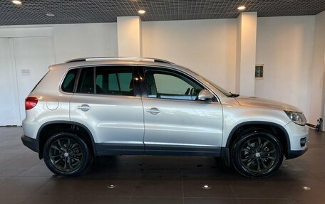 Volkswagen Tiguan I, 2011 год, 1 495 000 рублей, 2 фотография