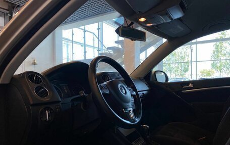 Volkswagen Tiguan I, 2011 год, 1 495 000 рублей, 22 фотография