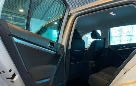 Volkswagen Tiguan I, 2011 год, 1 495 000 рублей, 23 фотография