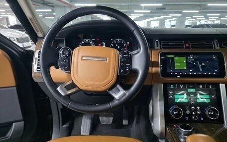 Land Rover Range Rover IV рестайлинг, 2022 год, 6 000 000 рублей, 6 фотография