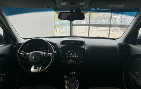 KIA Soul II рестайлинг, 2018 год, 1 490 000 рублей, 23 фотография