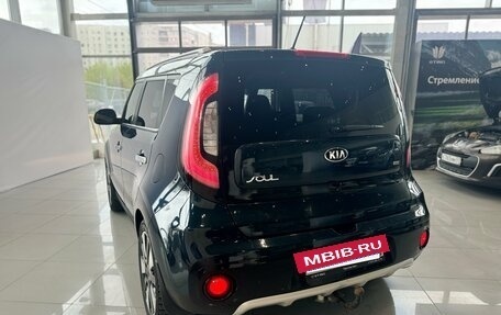 KIA Soul II рестайлинг, 2018 год, 1 490 000 рублей, 29 фотография