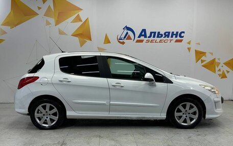 Peugeot 308 II, 2010 год, 455 000 рублей, 2 фотография