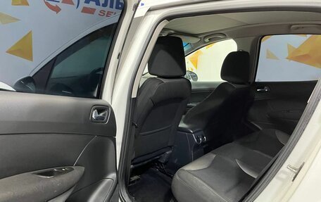 Peugeot 308 II, 2010 год, 455 000 рублей, 21 фотография