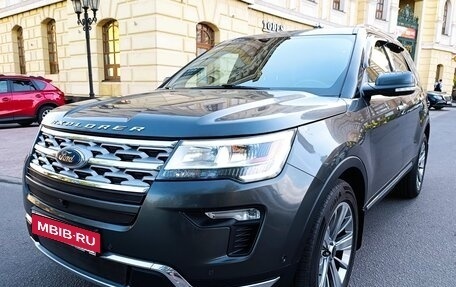 Ford Explorer VI, 2019 год, 3 650 000 рублей, 2 фотография