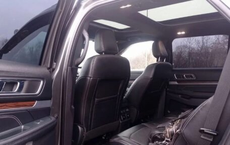 Ford Explorer VI, 2019 год, 3 650 000 рублей, 21 фотография