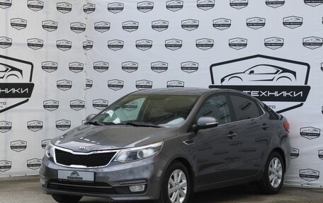 KIA Rio III рестайлинг, 2016 год, 1 090 000 рублей, 2 фотография