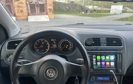 Volkswagen Polo VI (EU Market), 2010 год, 600 000 рублей, 10 фотография