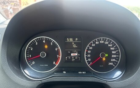 Volkswagen Polo VI (EU Market), 2010 год, 600 000 рублей, 12 фотография
