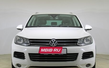 Volkswagen Touareg III, 2012 год, 1 830 000 рублей, 2 фотография