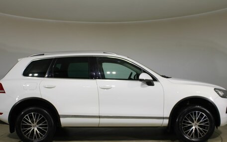 Volkswagen Touareg III, 2012 год, 1 830 000 рублей, 4 фотография