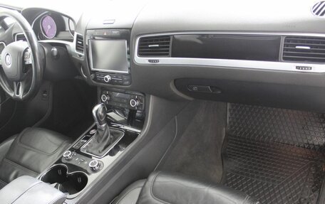 Volkswagen Touareg III, 2012 год, 1 830 000 рублей, 14 фотография