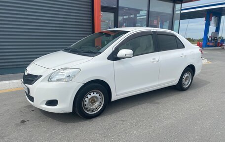 Toyota Belta, 2010 год, 660 000 рублей, 1 фотография
