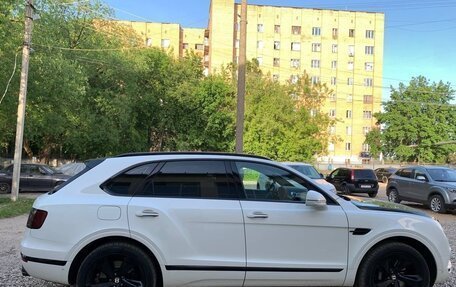 Bentley Bentayga I, 2019 год, 14 500 000 рублей, 6 фотография