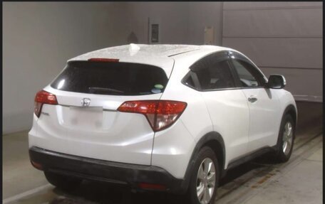 Honda Vezel, 2016 год, 1 700 000 рублей, 2 фотография