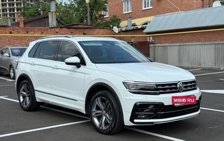 Volkswagen Tiguan II, 2019 год, 3 650 000 рублей, 2 фотография