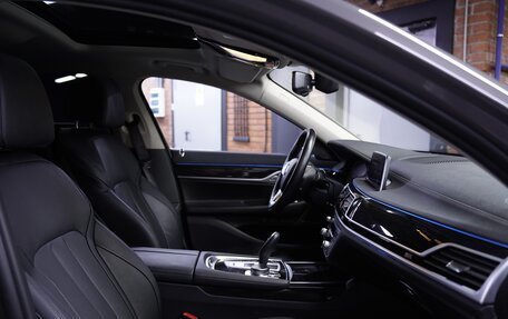 BMW 7 серия, 2020 год, 6 600 000 рублей, 24 фотография