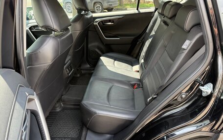 Toyota RAV4, 2021 год, 3 600 000 рублей, 18 фотография