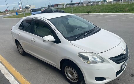 Toyota Belta, 2010 год, 660 000 рублей, 4 фотография