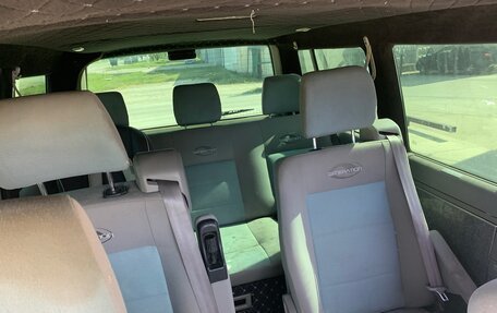 Volkswagen Multivan T4, 2001 год, 820 000 рублей, 9 фотография
