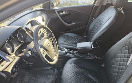 Opel Astra J, 2013 год, 650 000 рублей, 10 фотография