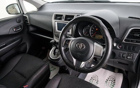 Toyota Ractis II, 2013 год, 1 149 000 рублей, 9 фотография
