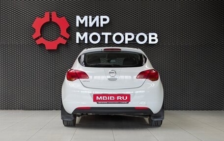 Opel Astra J, 2011 год, 699 000 рублей, 5 фотография