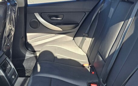 BMW 3 серия, 2014 год, 2 200 000 рублей, 18 фотография