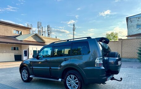 Mitsubishi Pajero IV, 2011 год, 1 799 000 рублей, 7 фотография