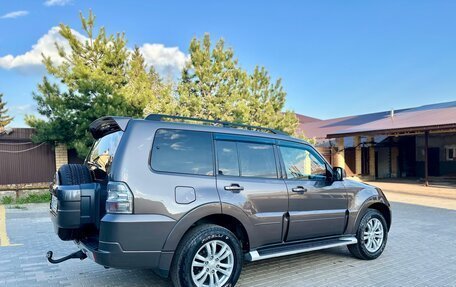 Mitsubishi Pajero IV, 2011 год, 1 799 000 рублей, 11 фотография