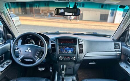 Mitsubishi Pajero IV, 2011 год, 1 799 000 рублей, 23 фотография