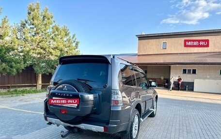 Mitsubishi Pajero IV, 2011 год, 1 799 000 рублей, 10 фотография