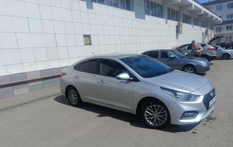 Hyundai Solaris II рестайлинг, 2019 год, 1 370 000 рублей, 7 фотография